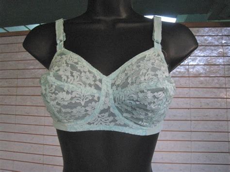 Vintage 50s 60s Aqua Lace Bullet Bra Size 34c By Flipsville