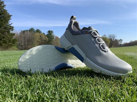 The Best Golf Shoes For Walking Golflink