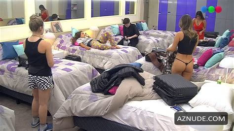 JULIETA POGGIO Nude AZNude