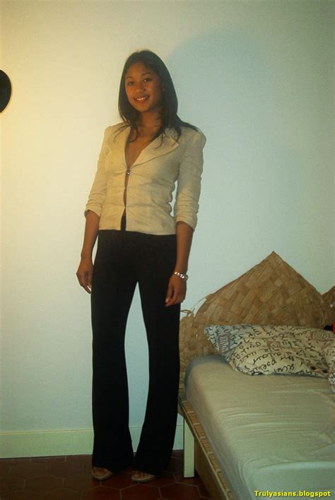 Cute And Innocent Looking Malay Girl Sucking Bf Dick Pics Image Naked Chinese Singapore