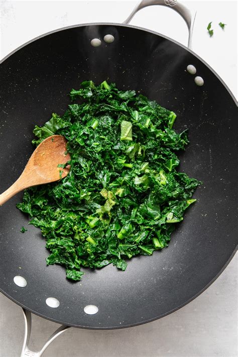 Savory Sauteed Kale Quick Easy Recipe The Simple Veganista