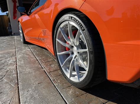 Chevrolet Corvette C8 Stingray Orange Vs Forged Vs01 Wheel Front