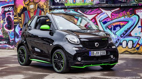 Smart ForTwo Cabrio Electric Drive | 2017MY | Front Three-Quarter