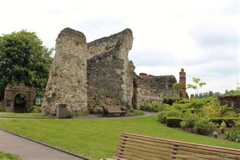 Guildford and Guildford Castle | Destinations Detours and Dreams