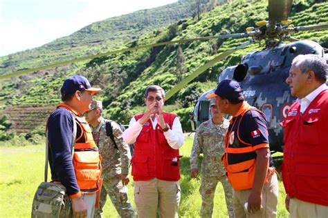 Ministro De Defensa Jorge Chavez Eval A Da Os Con Especialistas