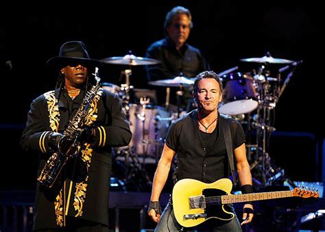 Bruce Springsteen plays Price You Pay at Tuesday show in Philadelphia ...