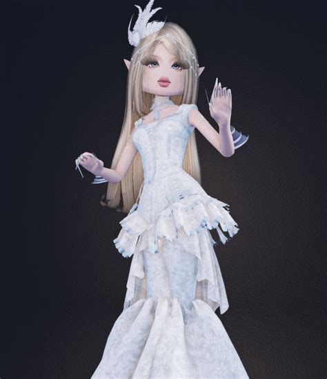 Dress To Impress Ice Queen King Outfit Idea In Ice Queen Dress