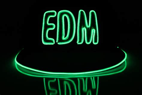 Tapety Digit Ln Um N Ern Pozad Neon Typografie Zelen