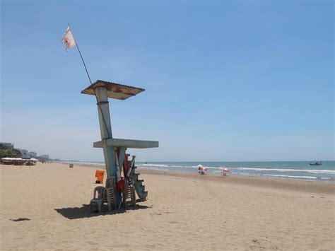 Notes on Sam Son Beach – The hyper-local resort city in Northern Vietnam