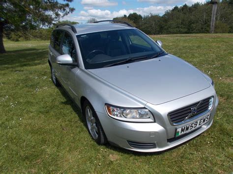 Volvo V50 DIESEL S AUTOMATIC - Car Store