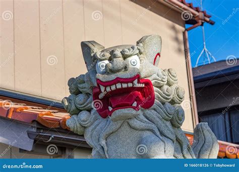 Lion Dog Komainu In Mikawa Japan Stock Foto Image Of Identiek