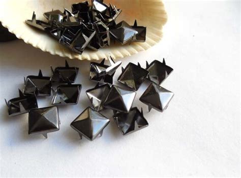 50 Gunmetal Pyramid Square Studs 10mm