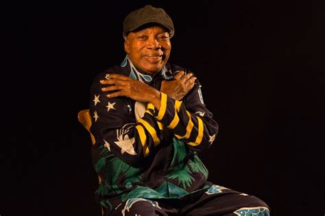 Quem Foi Milton Nascimento - LIBRAIN