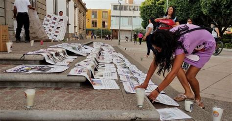 Madres buscadoras marchan en México por el 10 de mayo no hay nada que