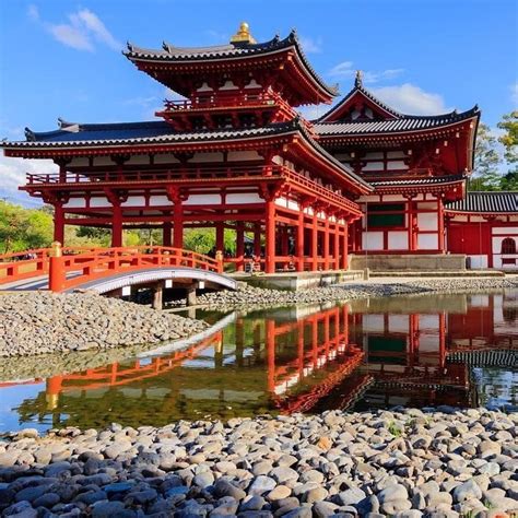 A closer look at Byōdō in Byōdō in 平等院 located in Uji of Kyoto