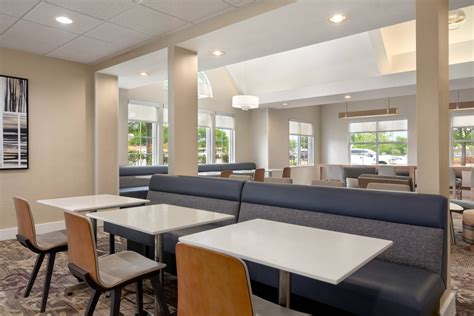 Vacaville Lodging | Photos of Residence Inn Vacaville