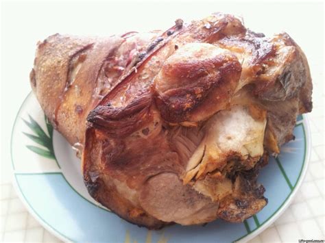 Свиная рулька, запеченая в рукаве | Food, Food and drink, Cooking