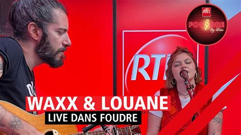 Louane Et Waxx Interpr Tent Fake Plastic Trees En Live Dans Foudre