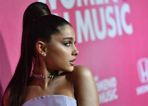 wiki ariana grande pages see record traffic after album drop 8