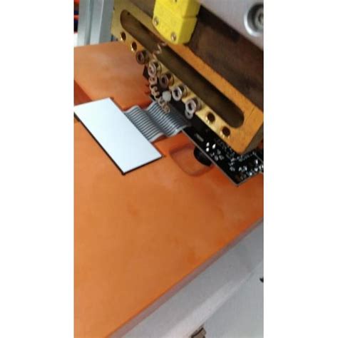 China PCB FPC Automatic Hot Bar Soldering Machine Welding Robot With Visible LCD China Hot Bar