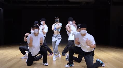 Blackpink's Lisa drops dance practice video for 'Lalisa' | GMA News Online