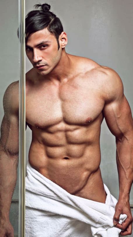 Shirtless Bollywood Men Hot Buff Indian Male Model