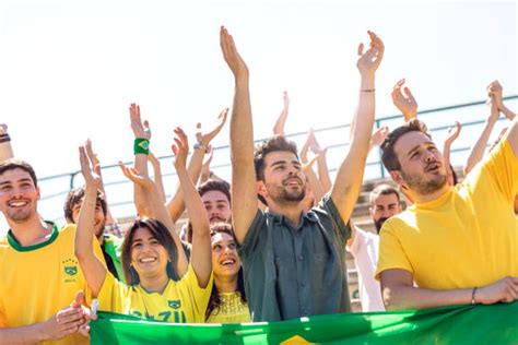 10+ Torcida Brasil Stock Photos, Pictures & Royalty-Free Images - iStock