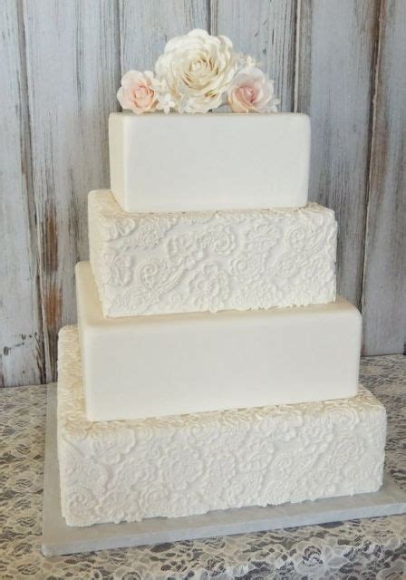 16 Unique And Eye Catching Square Wedding Cake Ideas ChicWedd