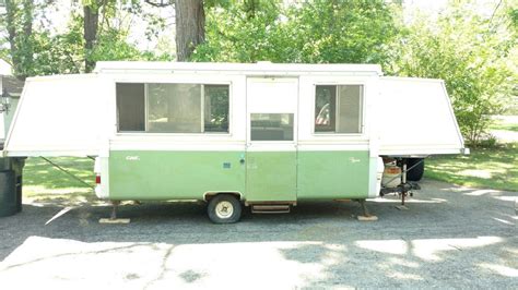 1975 Apache Ramada Apache Camper Pop Up Caravan Vintage Travel Trailers