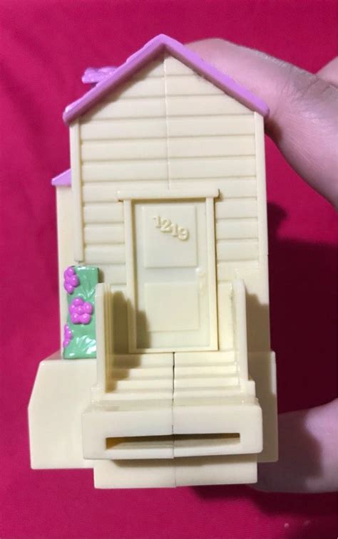 Pixel Chix House, Hobbies & Toys, Toys & Games on Carousell