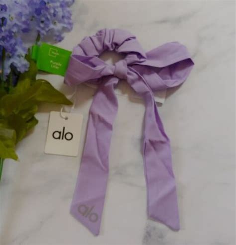 Usa Seller Alo Yoga Bow Hair Tie Scrunchie Love Knot In Purple Skies