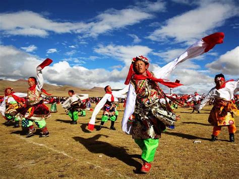 Tibetan Dance Tibetan Folk Dance A Unique Art Performance