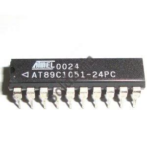 Circuito Integrado Microcontrolador AT89C1051 24PC