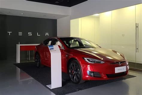 台灣特斯拉原廠中古車降價！model S 二百萬有找，七天降幅最高 13 萬元ddcar 電動車