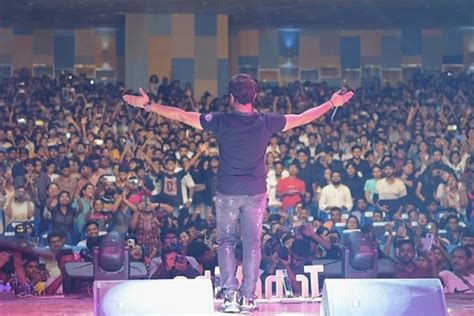 Singer Kks Last Video Shows Him Singing ‘pal At Kolkata Concert