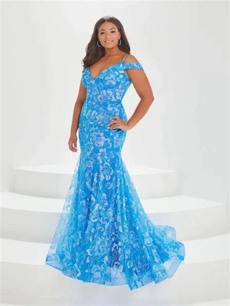 Hot and Trendy Prom Styles - 2024