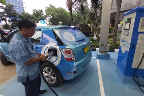 Gandeng Mitra Strategis Pln Bangun Charging Station Mobil Listrik