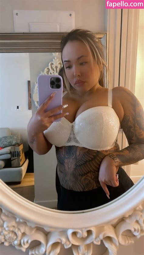 Halfvietbarbie Halfvietbarbie Nude Leaks OnlyFans TheFap