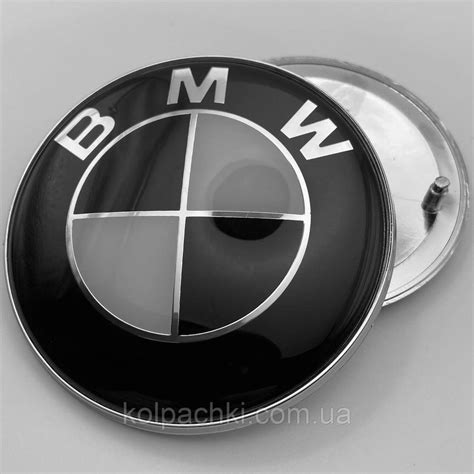 Купить Значки BMW 82мм и 74мм. Эмблемы БМВ на капот и багажник ...