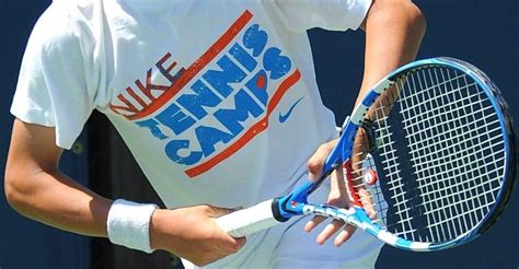 Tennis Tip: How To Find Your Racquet Grip Size - Tennis Tips