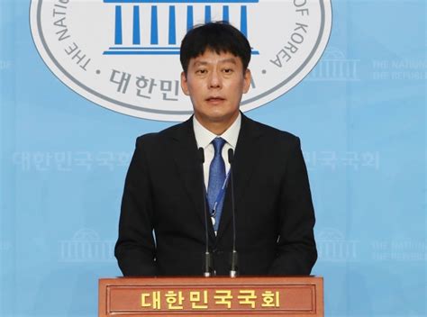 ‘이재명 측근 정진상 구속영장에“진실 하나만 믿는다”