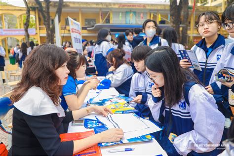 Học Bổng Khối Ngành Công Nghệ Kỹ Thuật Ngôn Ngữ Và Chương Trình Liên