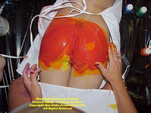 Tonya Mindy Paint Auction Porn Pic