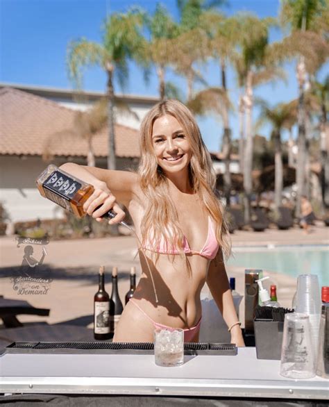 Photo Gallery Bikini Bartenders On Demand