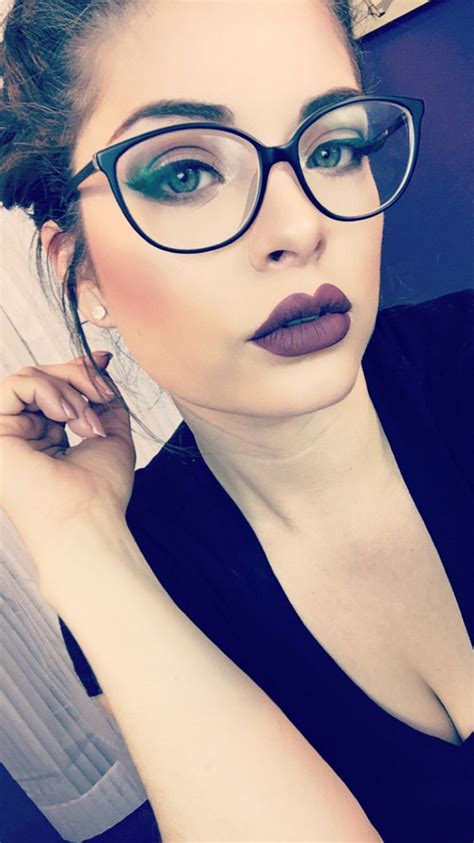 Stephbusta1 On Ig Sexy Eye Glasses Pinterest Óculos De Grau Usando óculos E Óculos