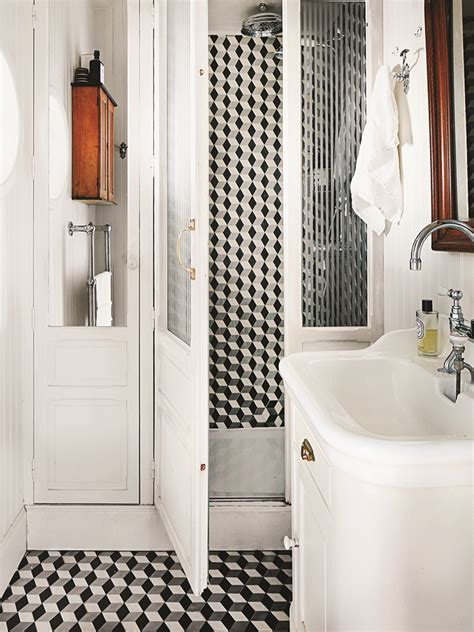 6 Black And White Bathroom Floor Tiles That Feel Totally Fresh