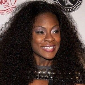 Jully Black - Bio, Facts, Family | Famous Birthdays