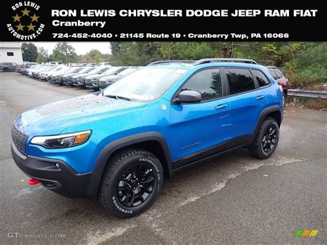 2020 Hydro Blue Pearl Jeep Cherokee Trailhawk 4x4 135671218 Photo 1 Car Color