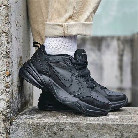 Кроссовки Nike Air Monarch. Монархи в Минске и Гродно.