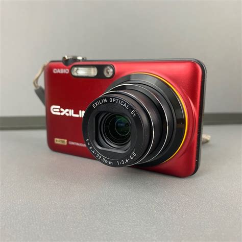 Casio Exilim HS, Photography, Cameras on Carousell